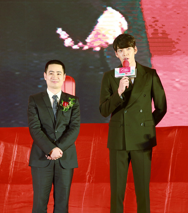 ������չ��ů�С��������ˮ�ǼҼ���ů����